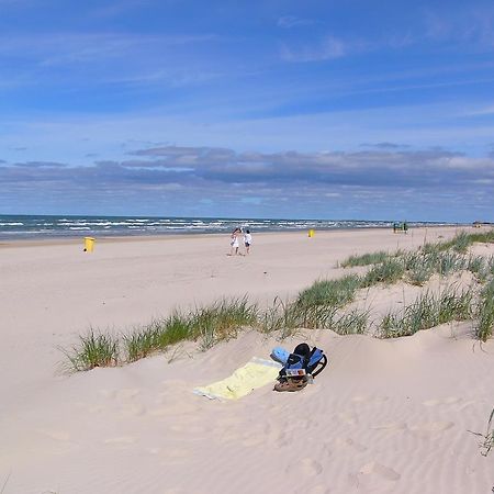 Brown Amber Lägenhet Liepāja Exteriör bild
